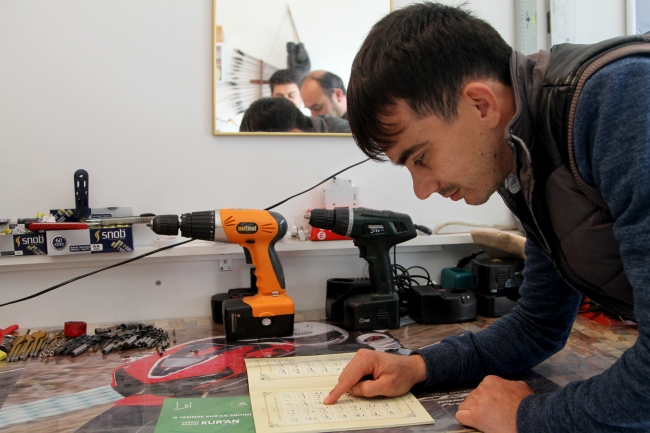 Seydikemer İlçe Müftülüğü, esnafa ve memura iş yerinde Kur'an öğretiyor